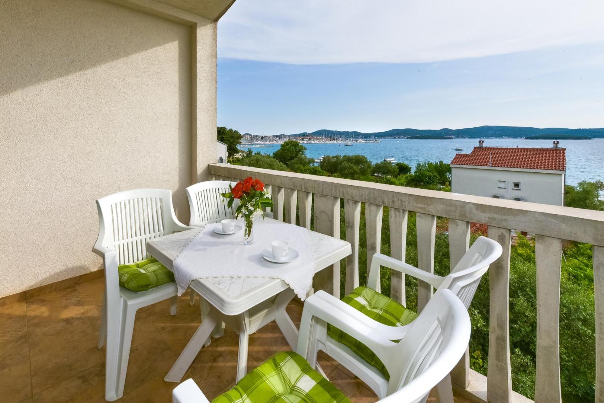 Apartments Adria Biograd Na Moru Exterior foto
